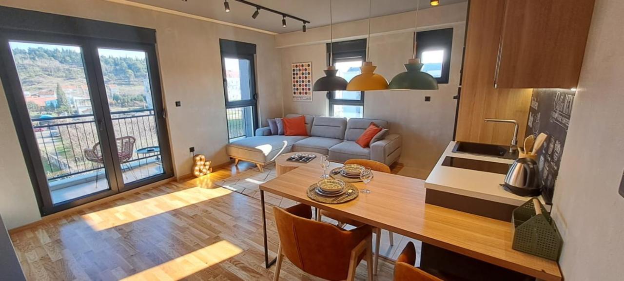 Stylish One Bedroom Apartment Podgorica Buitenkant foto